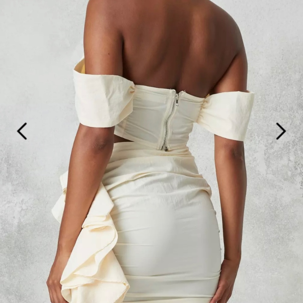 Brand New Co-Ord  Ruched Corset Set - Picture 4 of 5